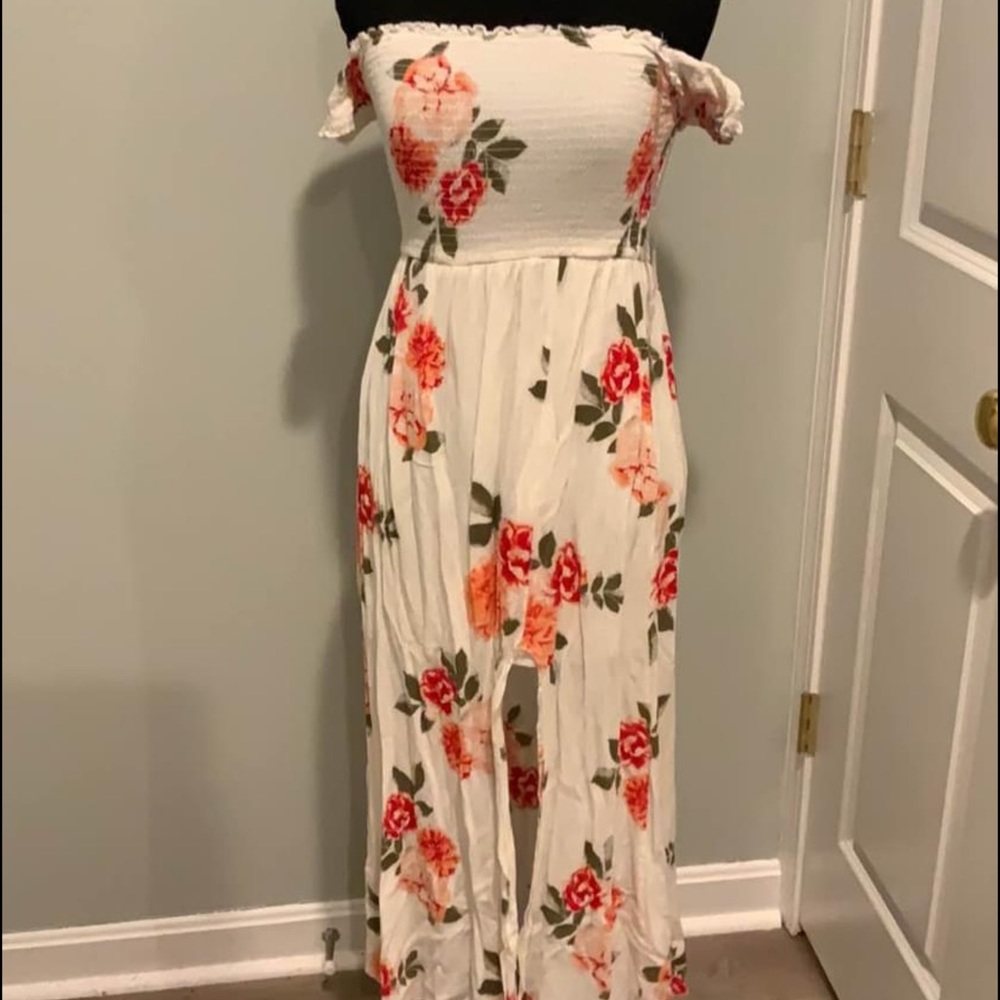 Shoulder wrap floral dress